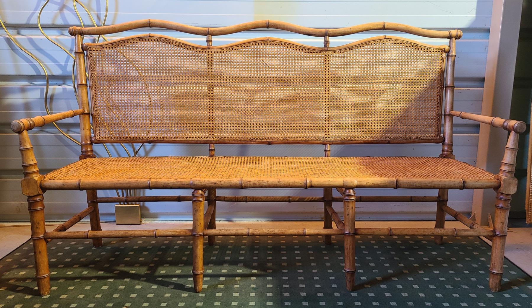 BANQUETTE 1900 EN BOIS IMITATION BAMBOU ET CANNAGE