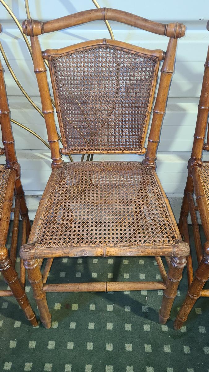 SALON DE JARDIN FACON BAMBOU ET CANNAGE 1900